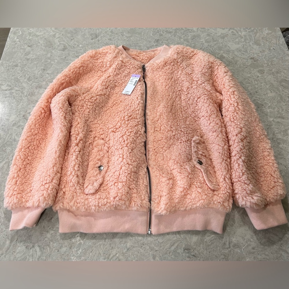 Eusie NWT Girls size L 11/12 Light Pink Plush Bomber Jacket